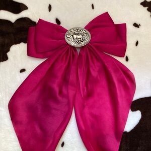 Horse Buckle Bow 🐎